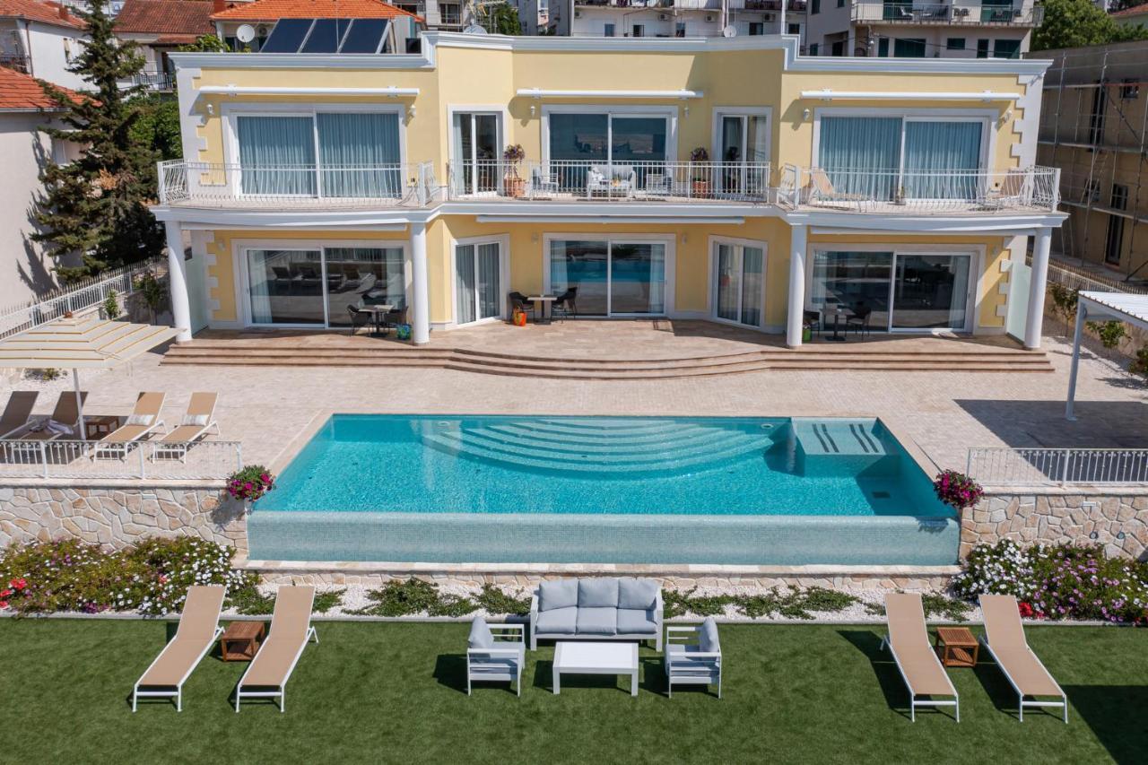 Villa Bella Vista Am Meer Trogir Exterior photo